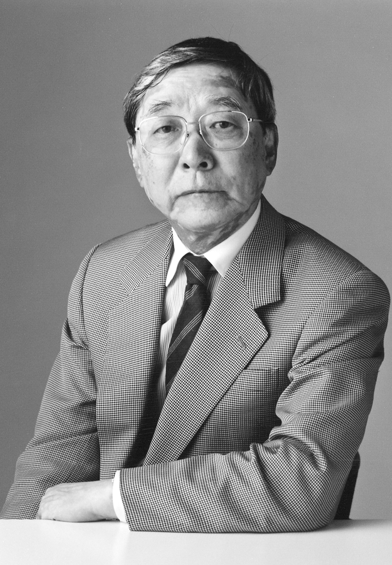 山城隆一